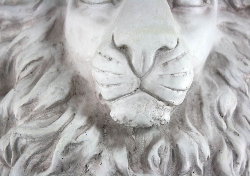 Decorative Lion Garden Ornament - Durable Polyresin Stone Look Statue