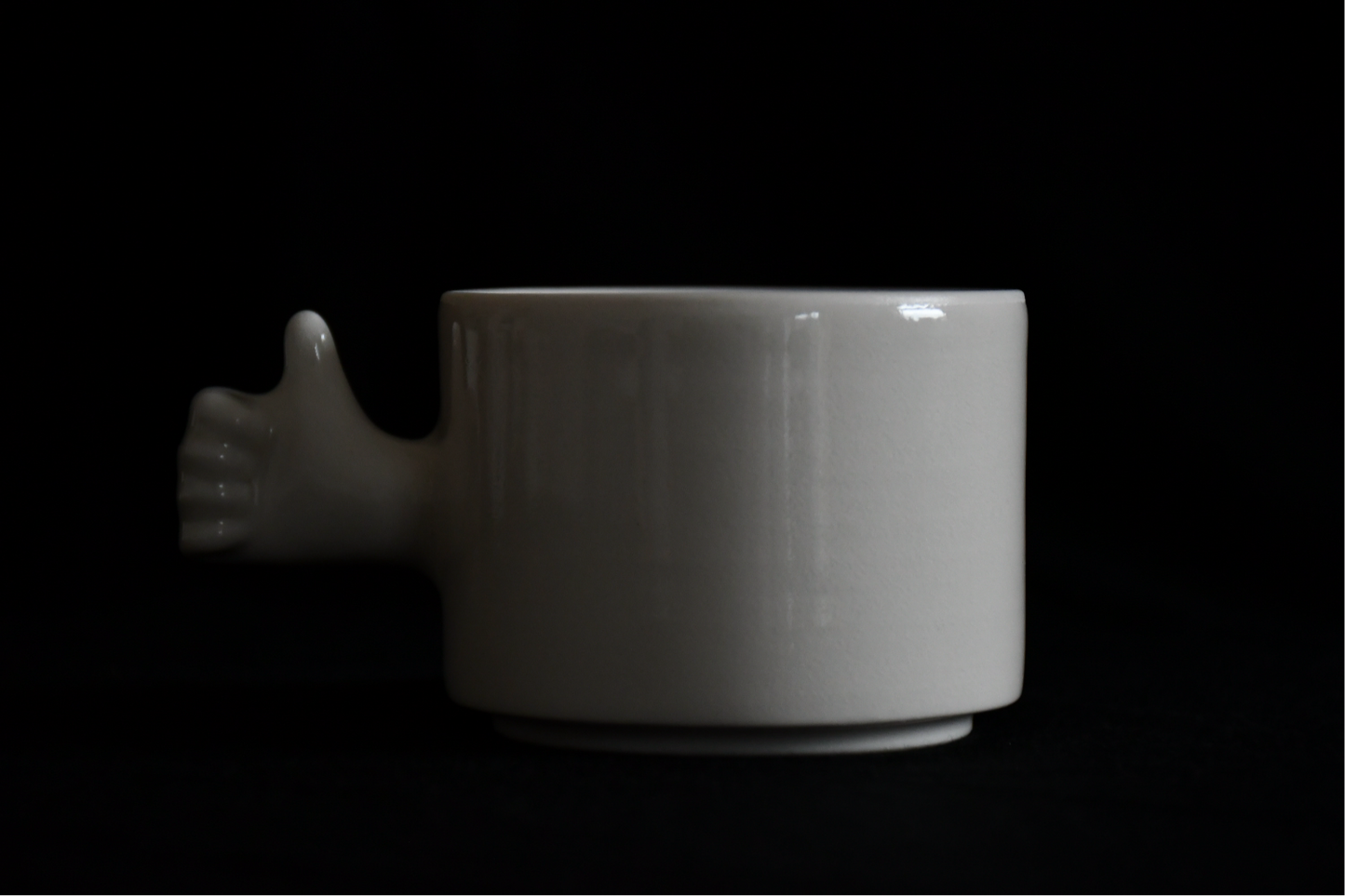 GESTURES CUPS - THUMB UP