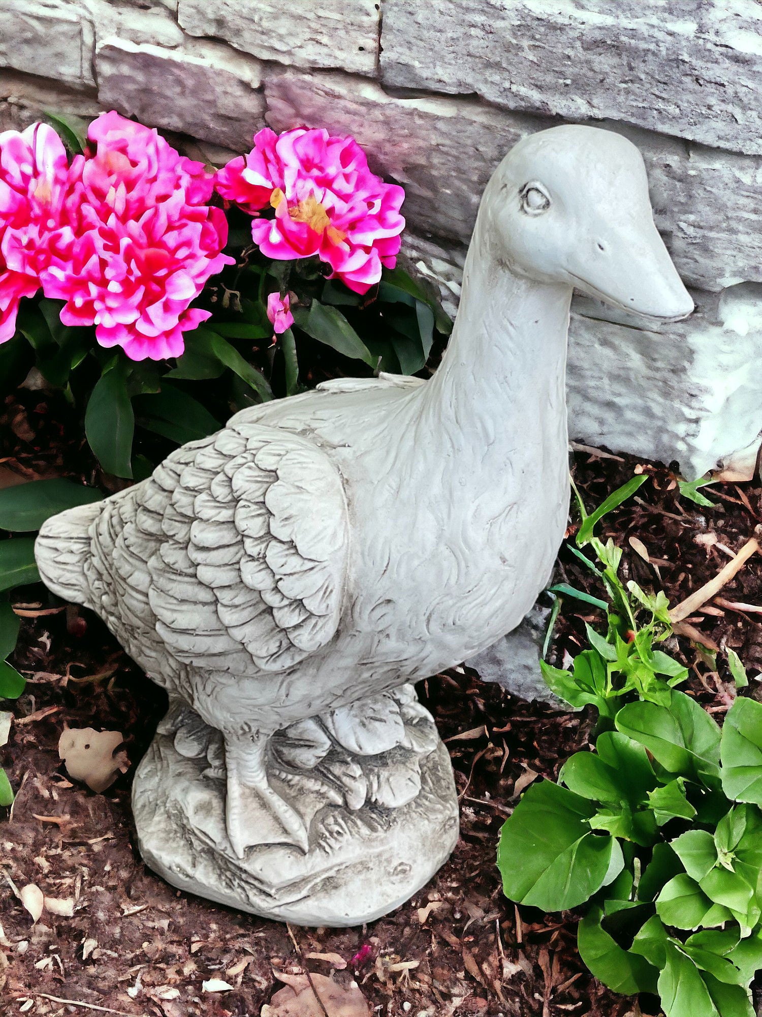 STONE GARDEN SMALL STANDING DUCK STATUE ORNAMENT