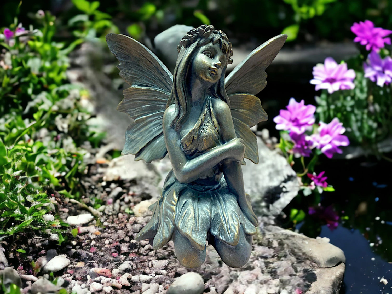 Garden Sanctuary: Outdoor Statues & Decor