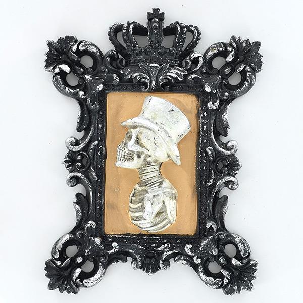 Gothic Skull Wall Decor – Antique Skeleton Wall Art – Resin Gothic Wall Plaque for Home Decor