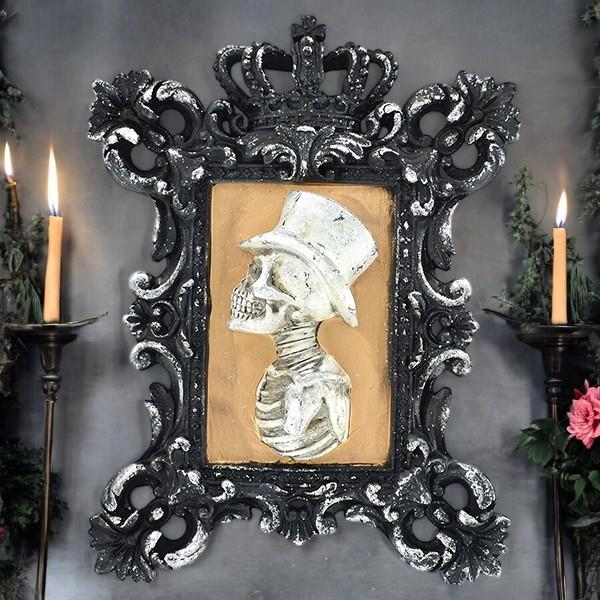 Gothic Skull Wall Decor – Antique Skeleton Wall Art – Resin Gothic Wall Plaque for Home Decor