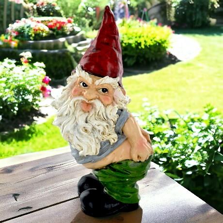 Naughty Garden Gnome Baring Bottom | Resin Lawn Decor | Funny Garden Gnome Statue | 18cm Tall