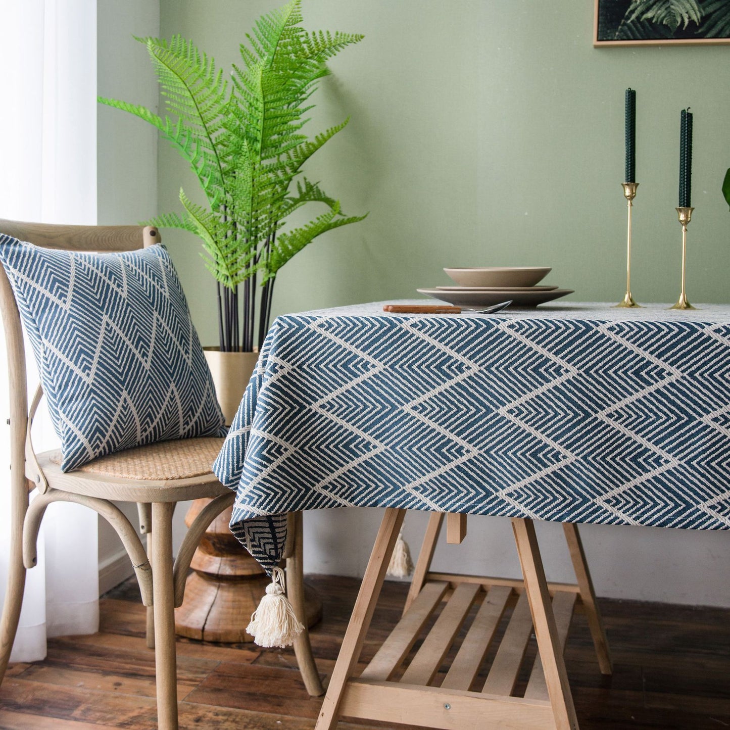 Waterproof Jacquard Tablecloth with Geometric Wave Triangle Pattern - Stylish and Durable Table Cover for Dining Room or Kitchen