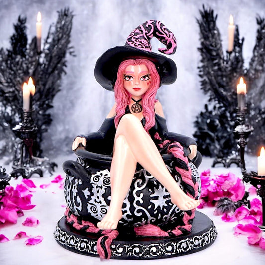 Baie Rose Sugar & Spice Witch Figurine 14.5cm – Mystical Pink Witch Collectible Decor with Cauldron and Pentacle