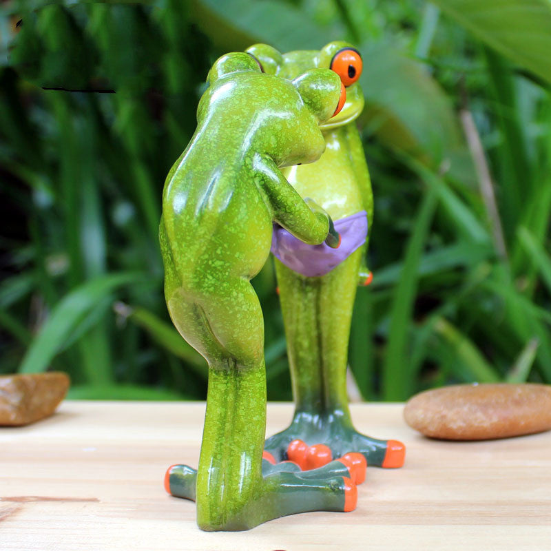 Strange New Resin Crafts Student Birthday Gift Frog Ornaments