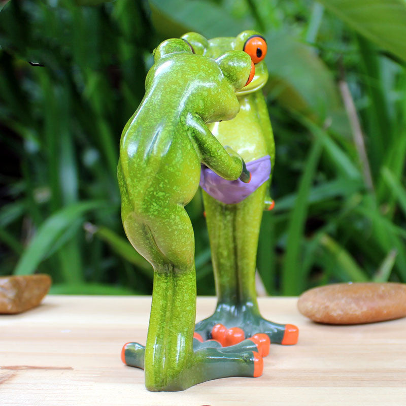 Strange New Resin Crafts Student Birthday Gift Frog Ornaments