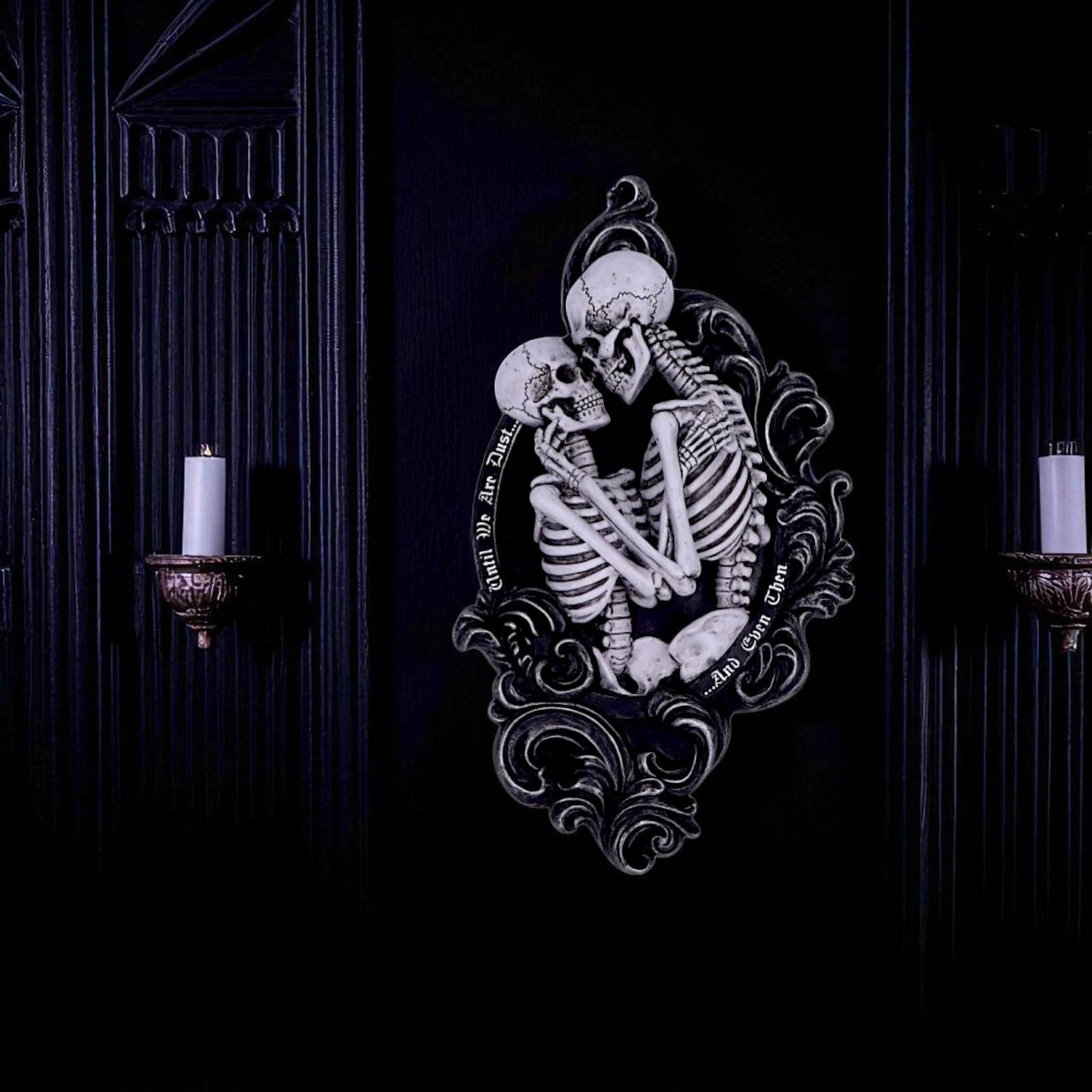 Dark Gothic Baroque Romantic Skeleton Wall Decor Halloween Lovers Ornament