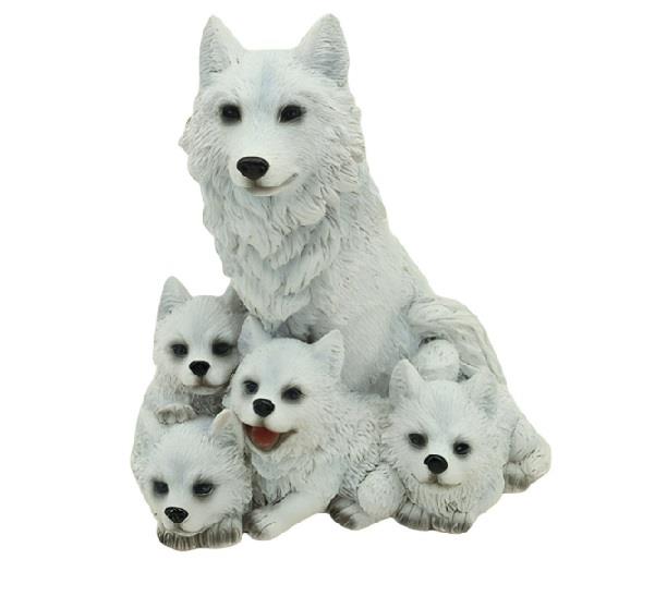 White Wolf & Pups Resin Figurine 12cm – Adorable Family Pack Statue for Wildlife Lovers
