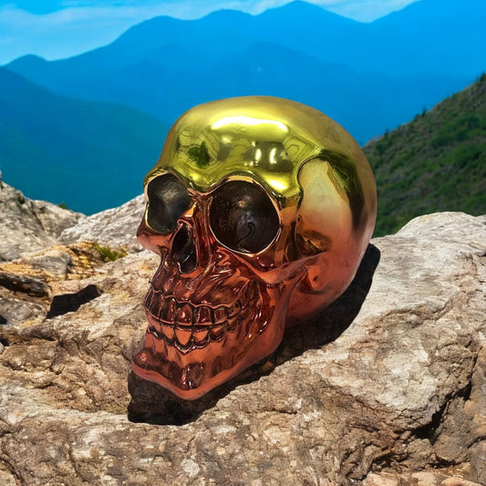 Gothic Metallic Skull Figurine - Dual Tone Gold & Copper - Unique Resin Decor - 15cm