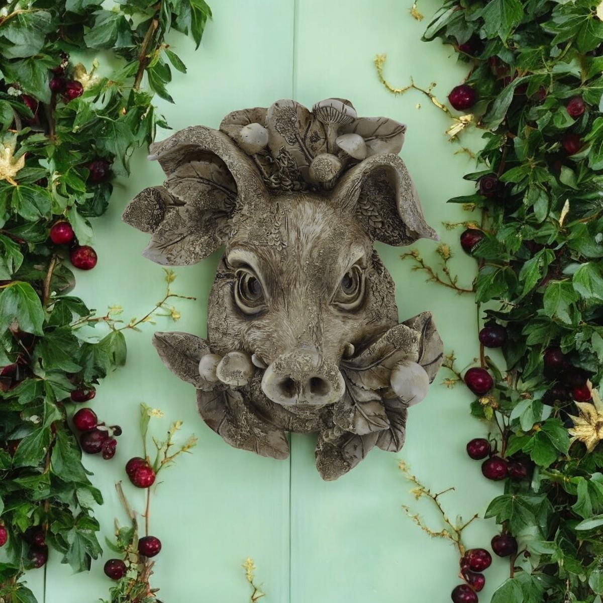 Prezents Pig Woodland Wall Plaque Garden Decor Home Accessory Nature Wildlife Countryside Animals Gift Idea H26.2cm