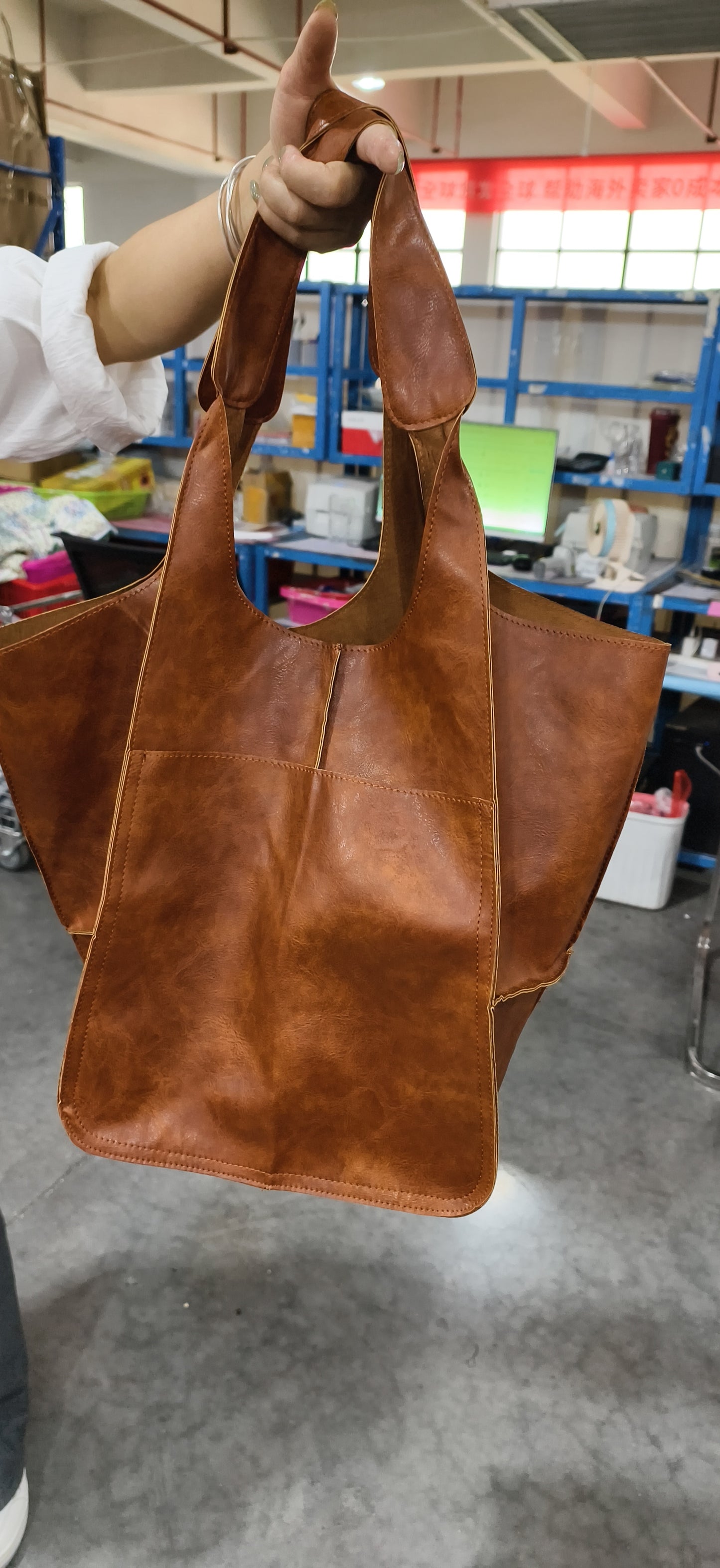 Vintage Large Capacity Handbags PU Soft Leather Big Bag Designer Luxury Women Shoulder Bag Beach On Vacation Woman Tote Bag