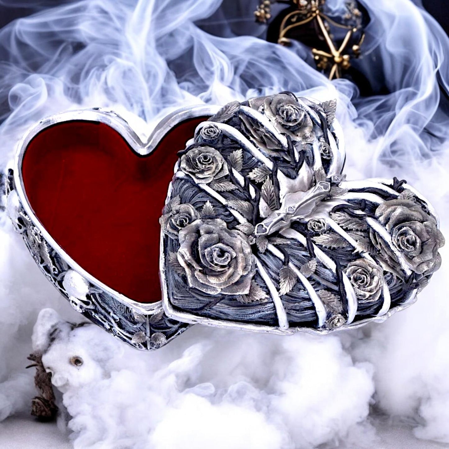 Gothic Caged Heart Trinket Box Fantasy Keepsake Ornament