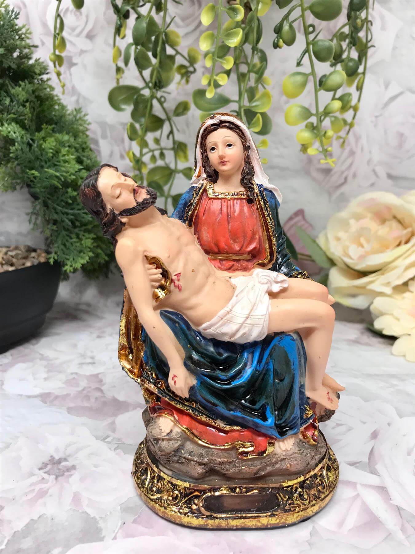 La Pieta Statue Of The Virgin Mary Holding Jesus Religious Gift Ornament Sculpture 14 cm