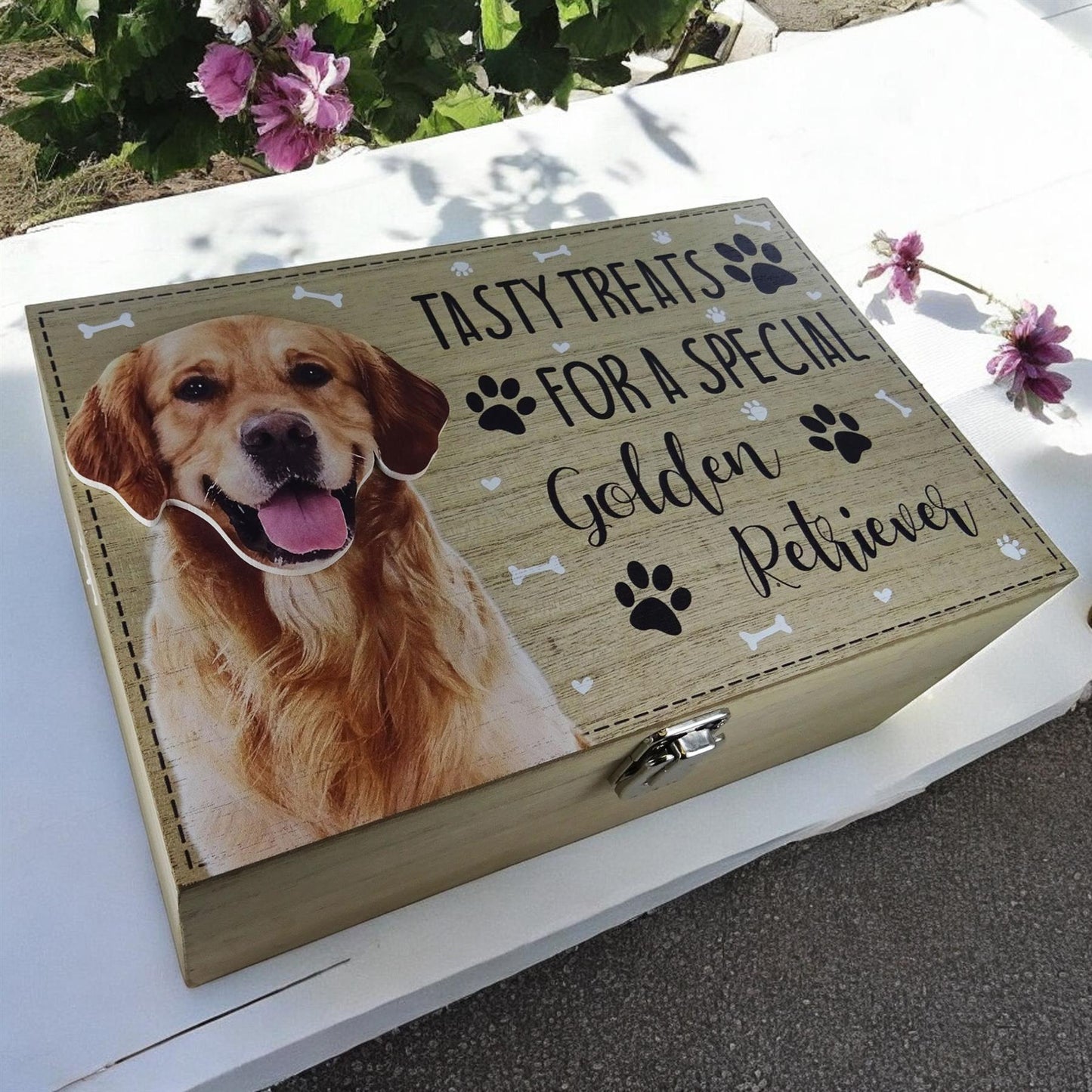 Golden Retriever Treat Box – Perfect Wooden Storage for Dog Treats and Accessories