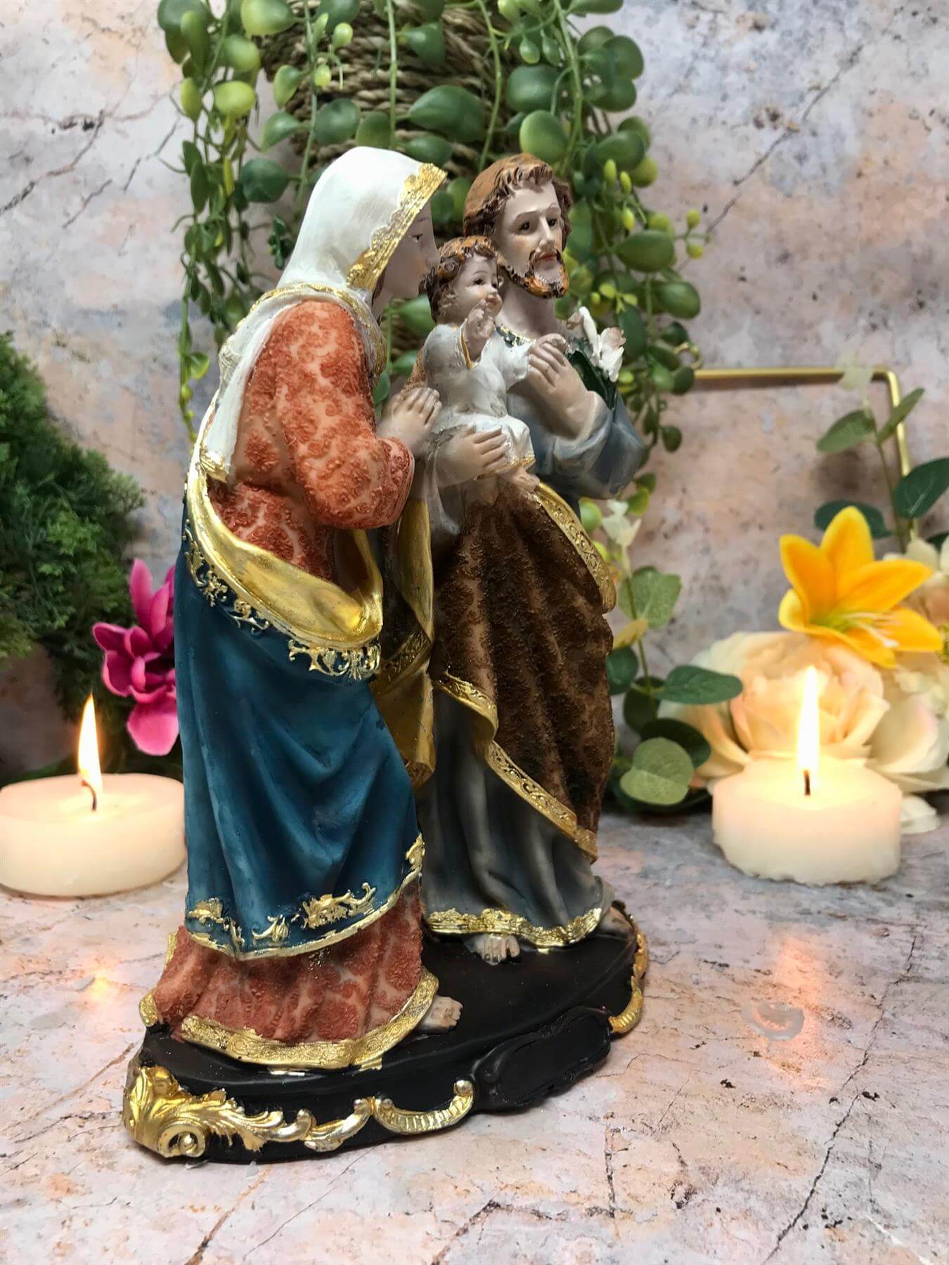 Holy Family Statue of the Virgin Mary Joseph and Jesus Religious Ornament Figure Home Decor