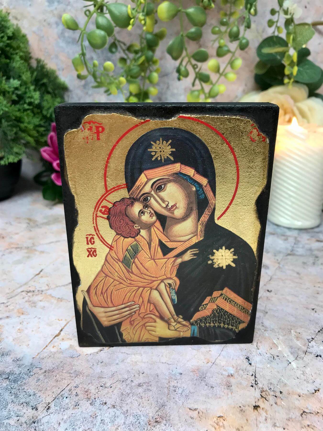 Blessed Virgin Mary and Baby Jesus Picture Hanging Icon Style Religious Wall Plaque Decor