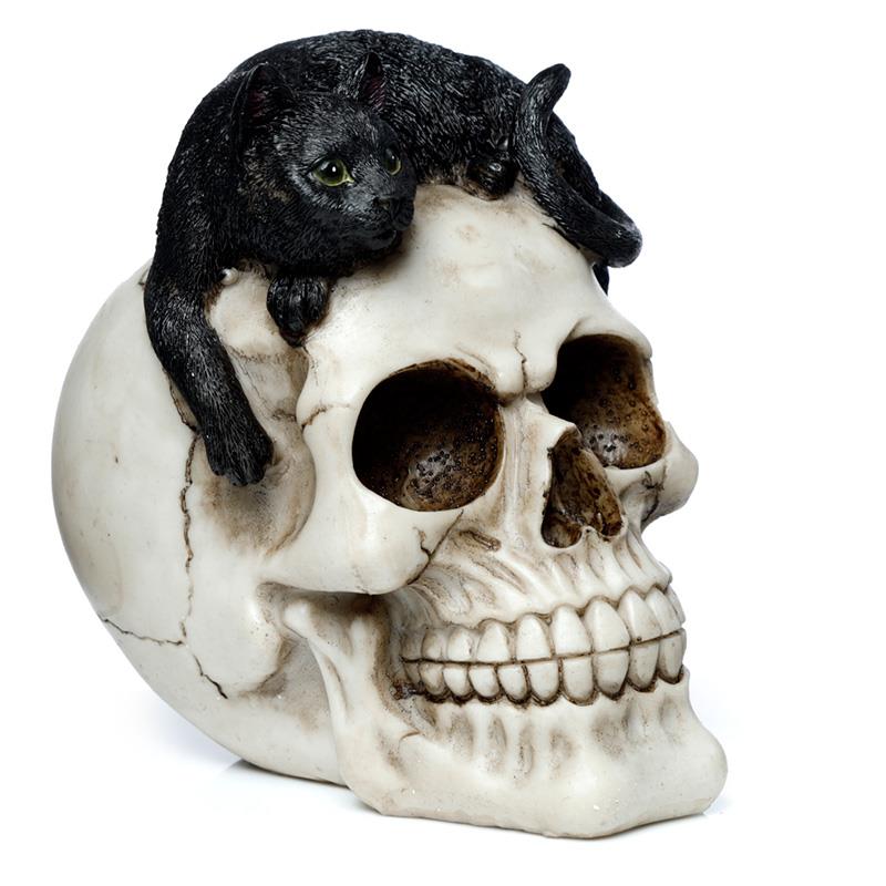 Witchcraft Black Cat on Skull Figurine Gothic Ornament Home Decor Resin Statue 14cm