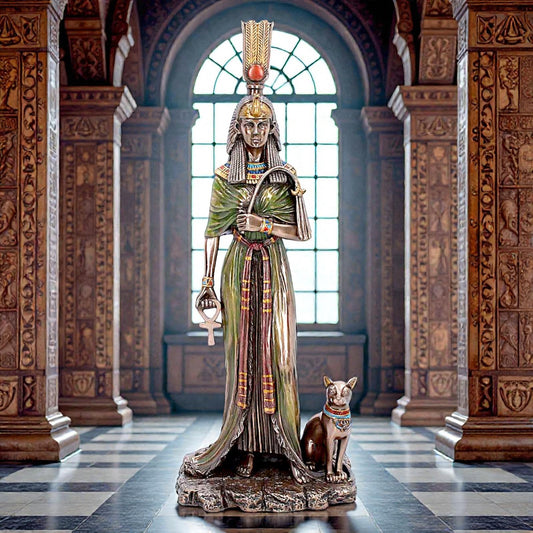 Ancient Egyptian Queen Statue Nefertari Royal Cat Ornament Mythology Decor
