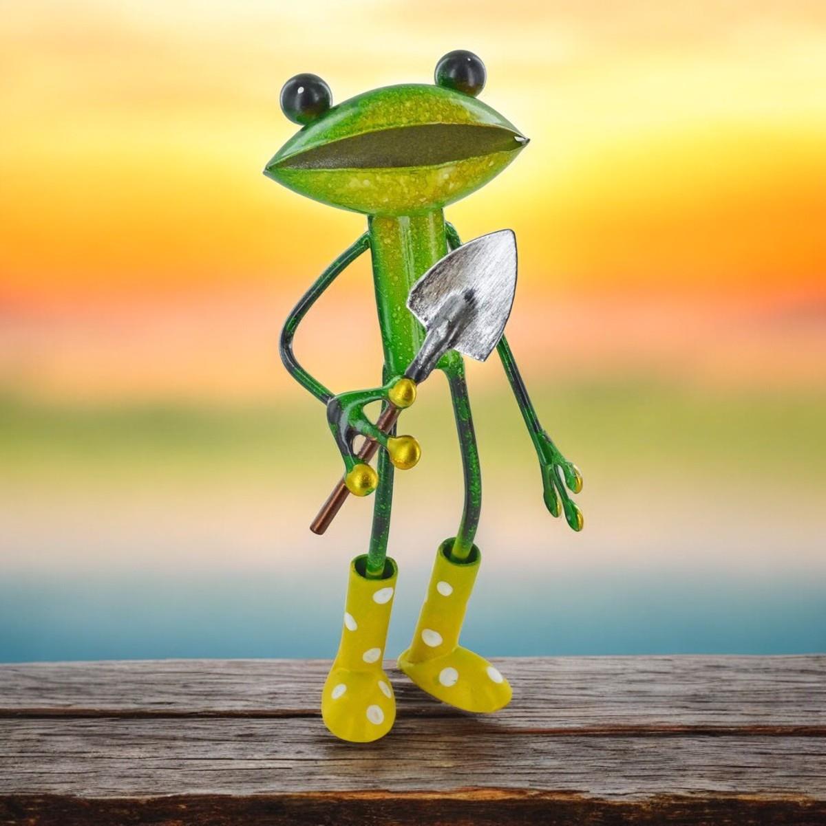 Whimsical Metal Frog Garden Decor - Fun Frog with Trowel & Polka Dot Boots - Enamel Painted Figurine - 16cm