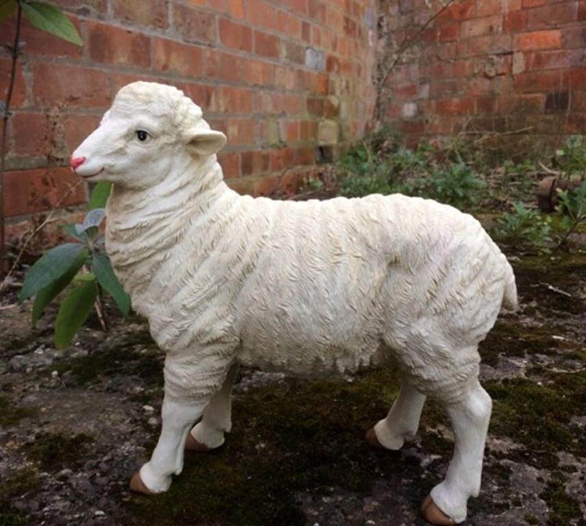 Small Standing Sheep Figurine Statue Garden Ornament Farm Lamb Lawn Decoration Patio Sheep Sculpture