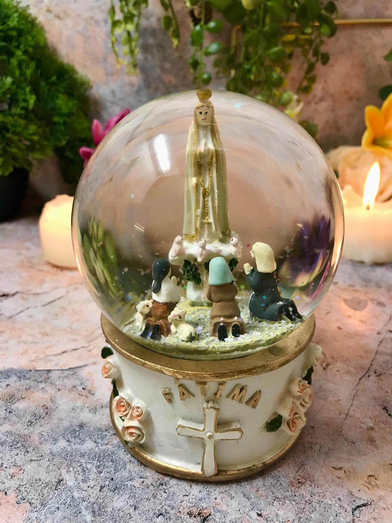 Blessed Virgin Mary Our Lady of Fatima Snow Globe Ornament Figurine Water Ball