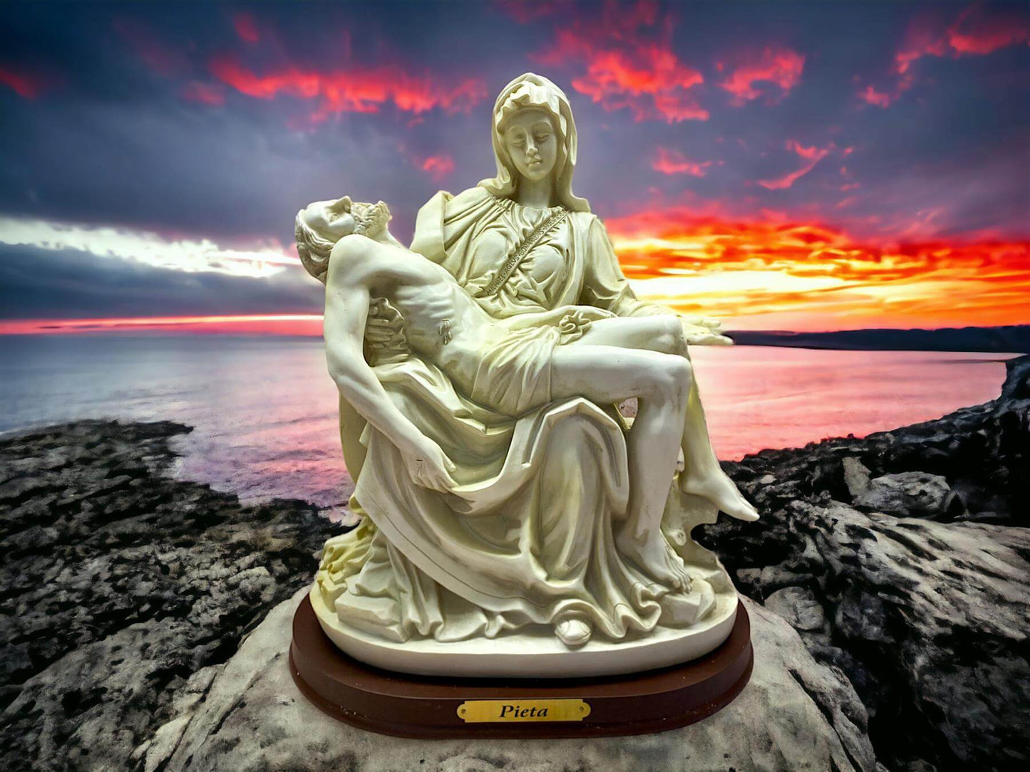 Michelangelo La Pieta Resin Statue on Wood Base, 32x26cm – Evocative Christian Art for Spiritual Enrichment and Contemplative Decor