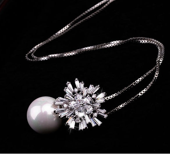 Pearl zircon necklace