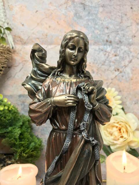 Osiris Trading UK Bronze Effect Virgin Mary Our Lady Untier Of Knots Sculpture Statue Religious Ornament