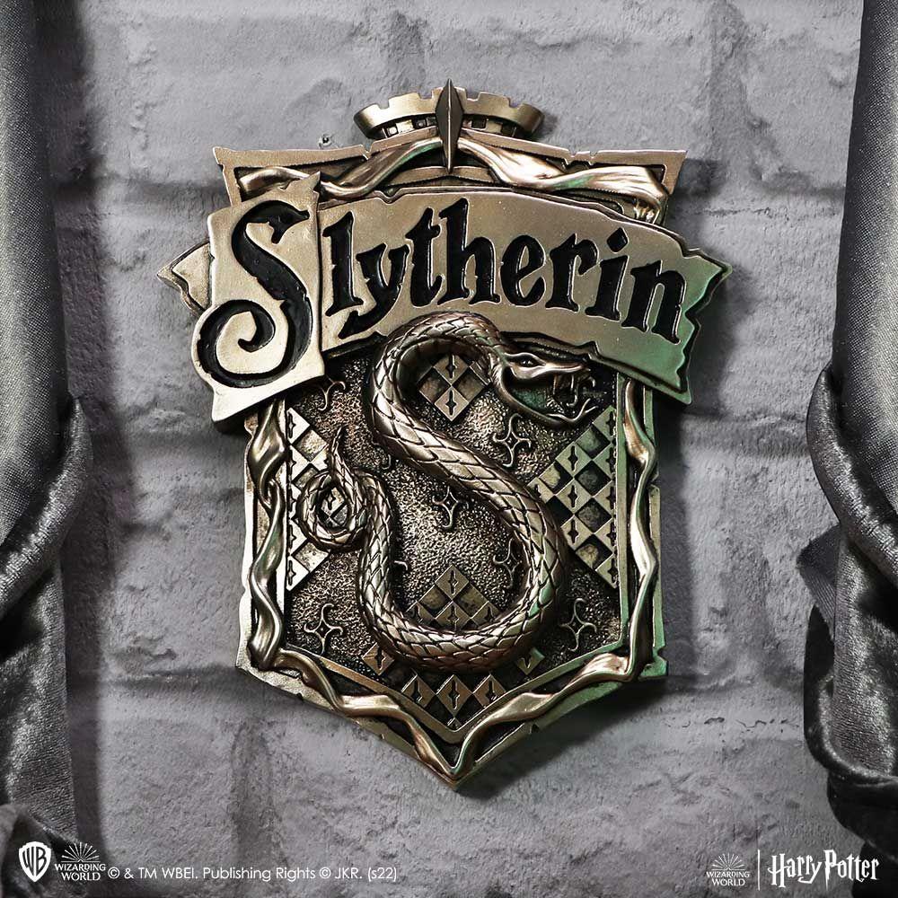 Harry Potter Slytherin Wall Plaque 19.8cm - Officially Licensed Hogwarts House Decor