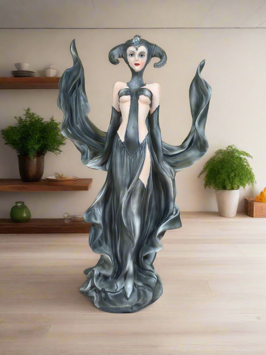 Majestic Dark Queen Figurine | Enigmatic Resin Statue | Mystical Sorceress Decor | Gothic Fantasy Art | Enchanting Mysterious Home Accent