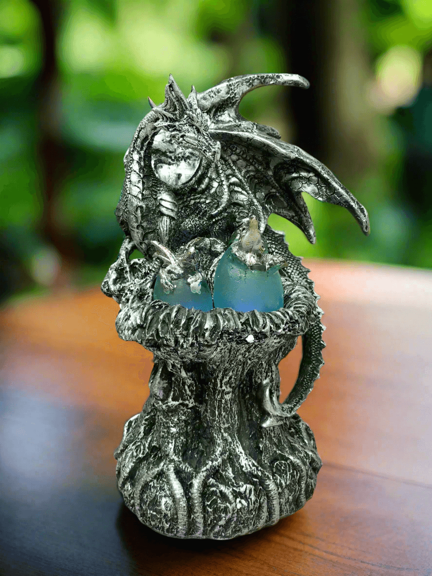 Exquisites Drachenornament – ​​aufwendig gefertigte mythische Skulptur für einen Hauch von Fantasy-Charme, LED-Licht