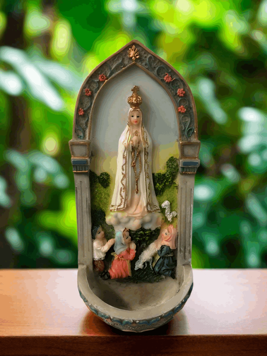 Blessed Virgin Mary Our Lady of Fatima Water Font Wall Plaque Statue Ornament Figurine for Home or Chapel 17 cm