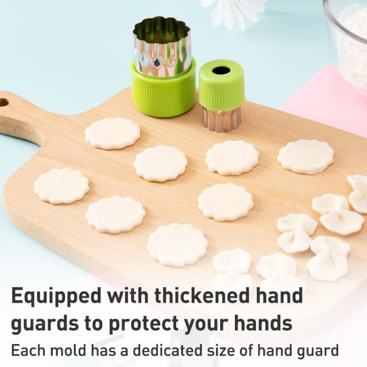 Stainless Steel Irregular Biscuit Mold Fruit Begetable Cutting Mold, 12pcs / Set Orange, 12pcs / Set Pink, 12pcs / Set Red, 12pcs / Set Yellow, 12pcs / Set Blue, 12pcs / Set Green, 12pcs / Set Purple, 12pcs / Set Random Color, 11pcs / Set Random Color