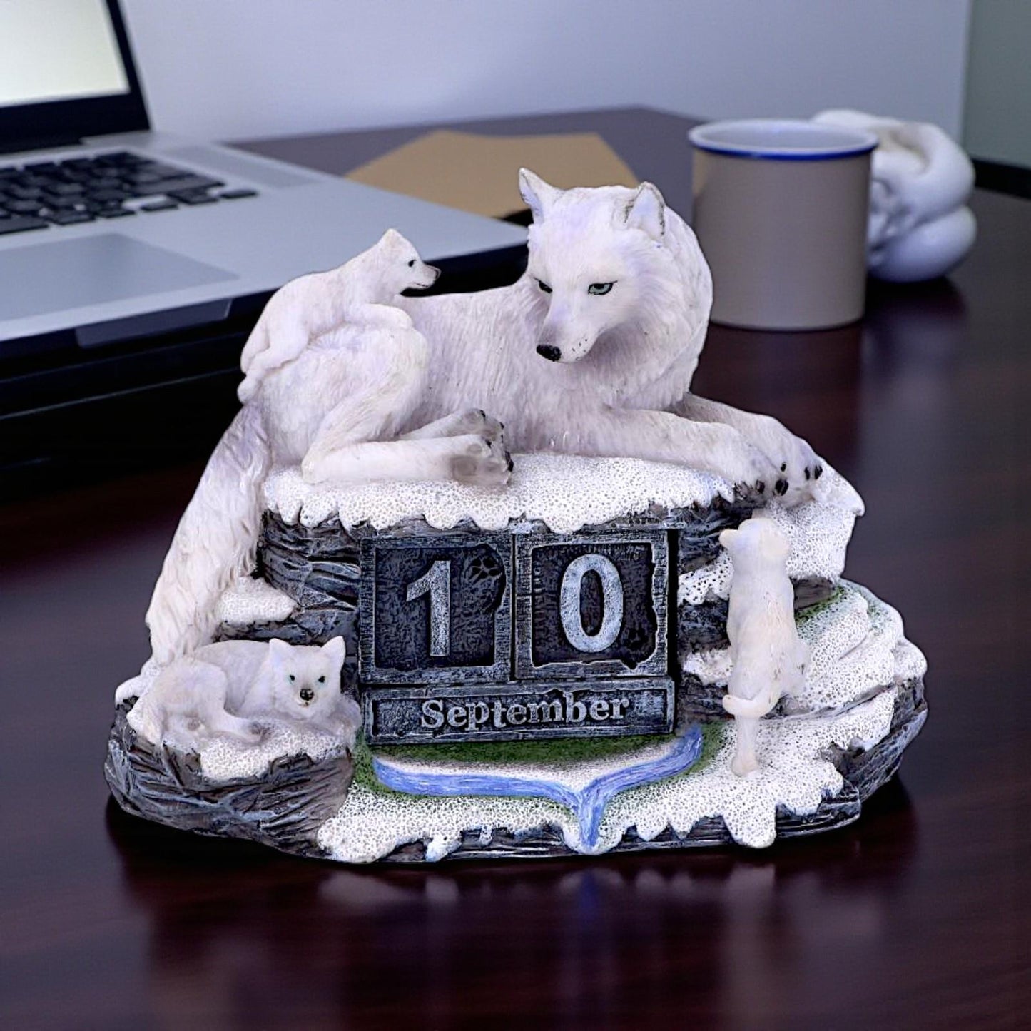 Mother Wolf with Pups Perpetual Calendar Arctic Wildlife Figurine Home Decor