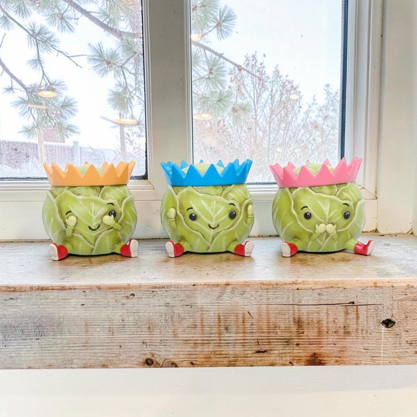 Three Wise Sprouts Crowned Figurines Novelty Christmas Ornament Cute Gift