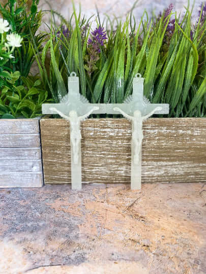 Pair of Glow-in-the-Dark Crosses | Spiritual Plastic Decor | 14 x 8cm | Enigmatic Nighttime Illumination | Unique Home & Garden Decor-Osiris Craftworks