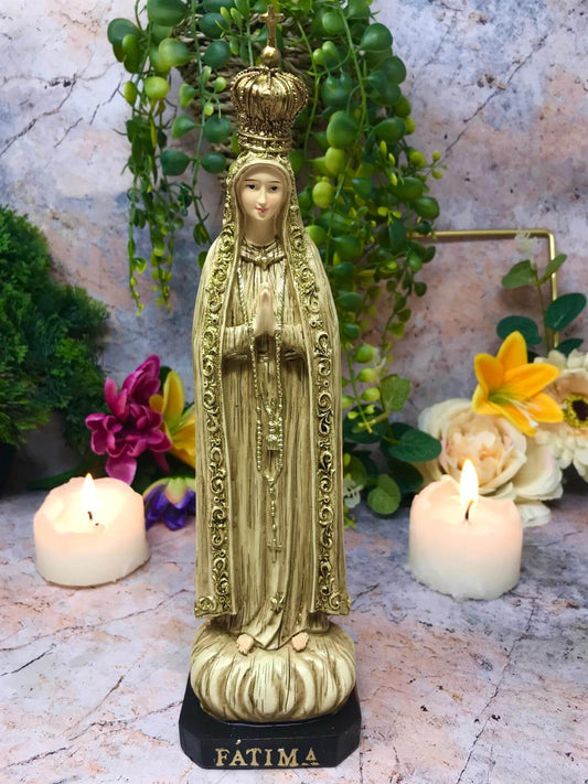 Blessed Virgin Mary Our Lady of Fatima Statue Ornament Resin Figurine for Home Chapel Religious SculptureHand-cast resin Fatima statue, 26.5 cm tall. Perfect for home, chapel, or as a special gift. Individually hand-finished by artisans. Brand new and box