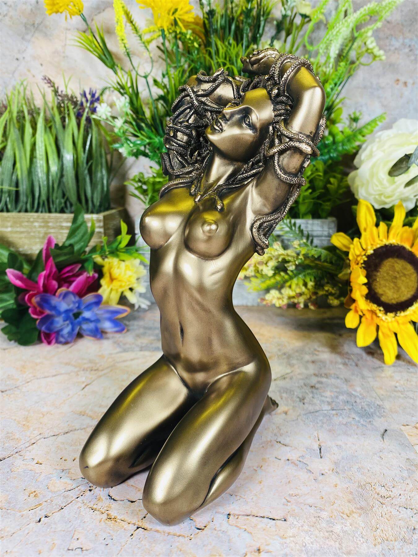 Exquisite Bronze Effect Medusa Sculpture - 21 cm Tall - Greek Mythology Artwork