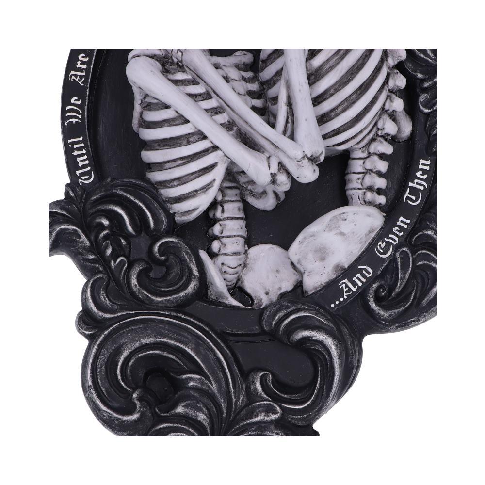 Dark Gothic Baroque Romantic Skeleton Wall Decor Halloween Lovers Ornament