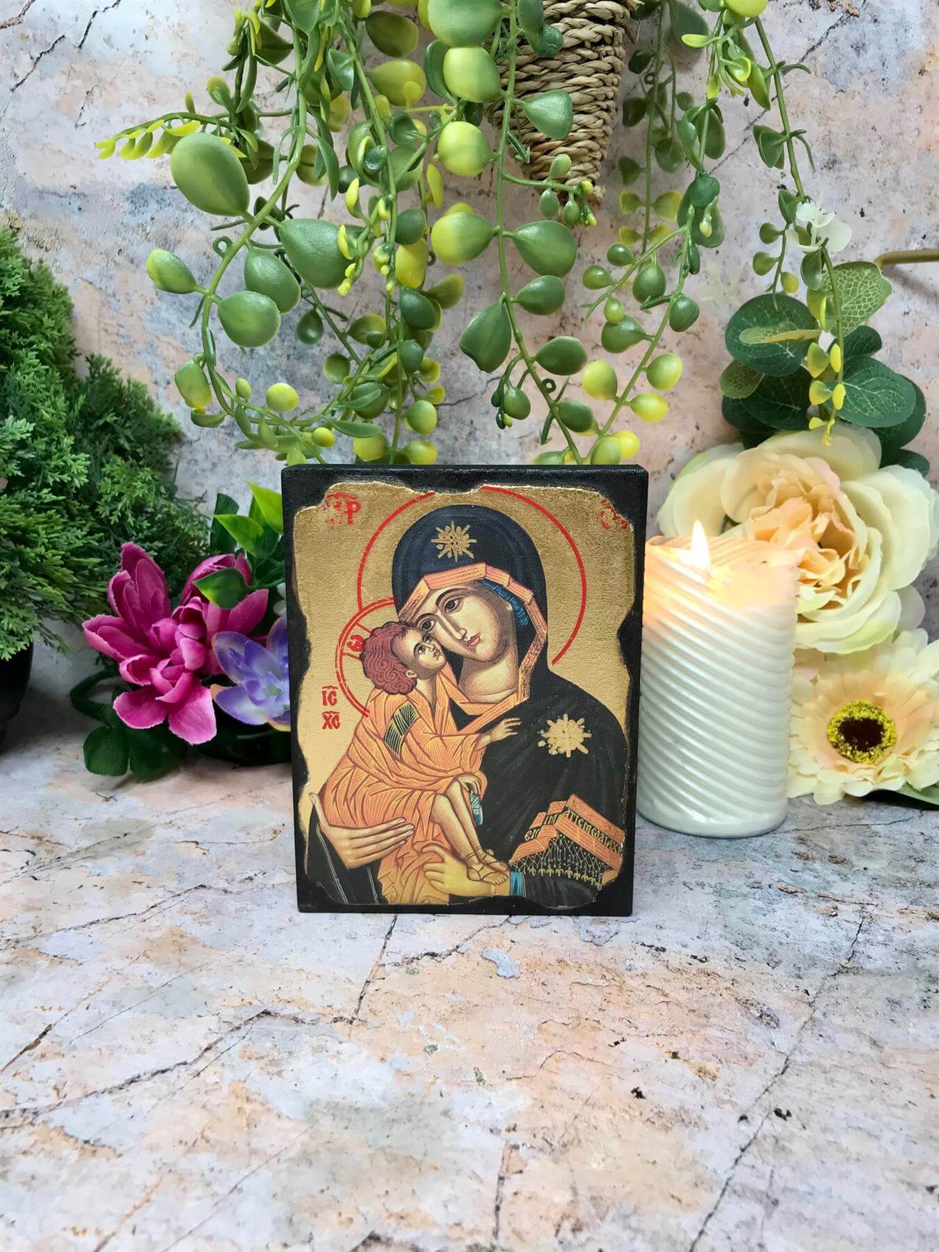 Blessed Virgin Mary and Baby Jesus Picture Hanging Icon Style Religious Wall Plaque Decor