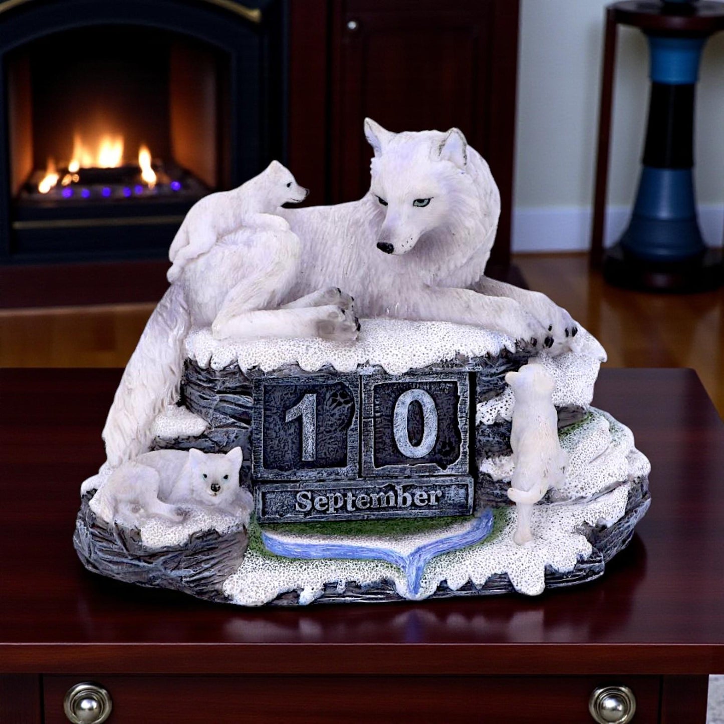 Mother Wolf with Pups Perpetual Calendar Arctic Wildlife Figurine Home Decor