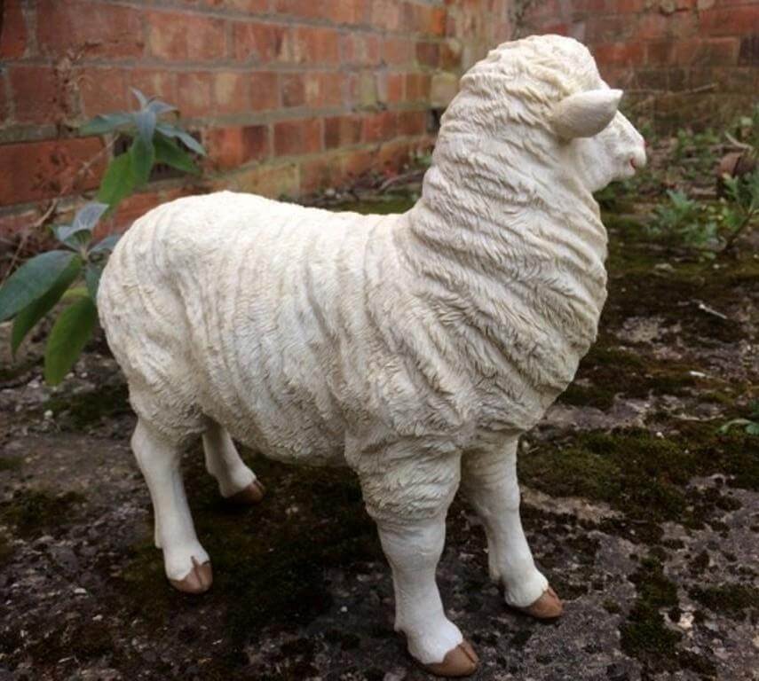 Small Standing Sheep Figurine Statue Garden Ornament Farm Lamb Lawn Decoration Patio Sheep Sculpture