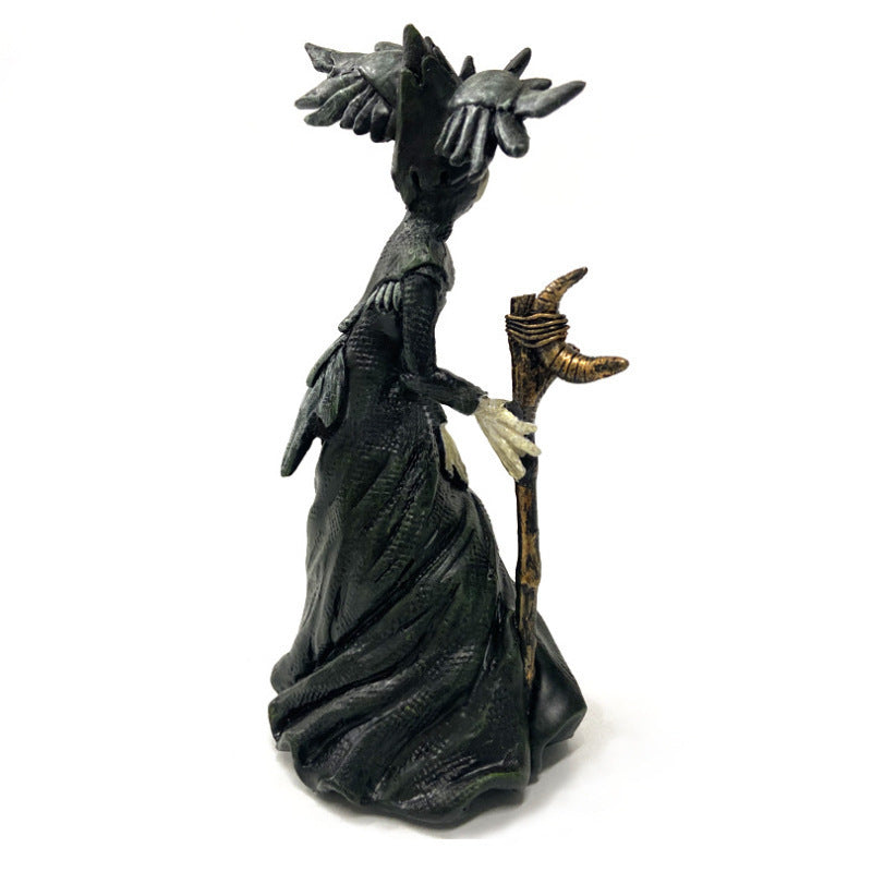 Halloween Witch Figurine Statue Resin Creepy Witch Sculptures Garden