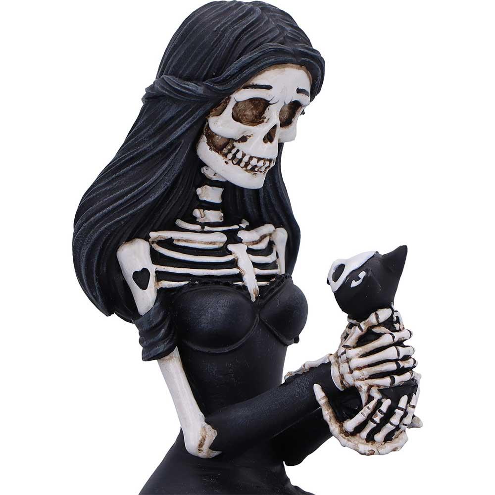 Eternal Affection Gothic Skeleton Statue with Cats Sculpture Dark Romantic Decor