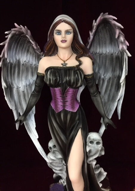 Gothic Guardian Angel Statue, Resin Figure with Dramatic Black Wings, Mystical Gothic Decor, Elegantly Dark Angel Sculpture-Osiris Craftworks