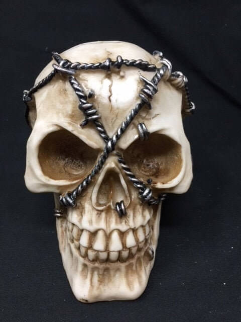 Barbed Skull Sculpture Figurine Gothic Horror Ornament Figure Decoration Gift-Osiris Craftworks