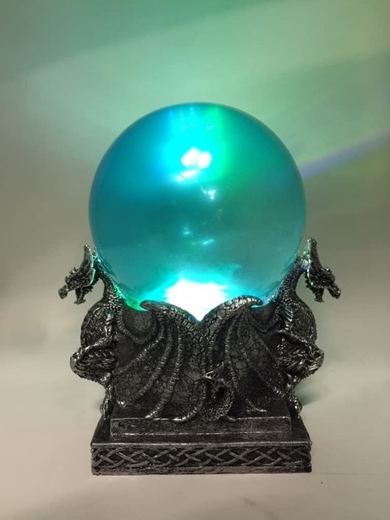 Boule de cristal Mystic Aura Dragon avec lumière LED - Orbe de dragon en résine enchantée, décor fantastique magique, sphère illuminée de 16 cm