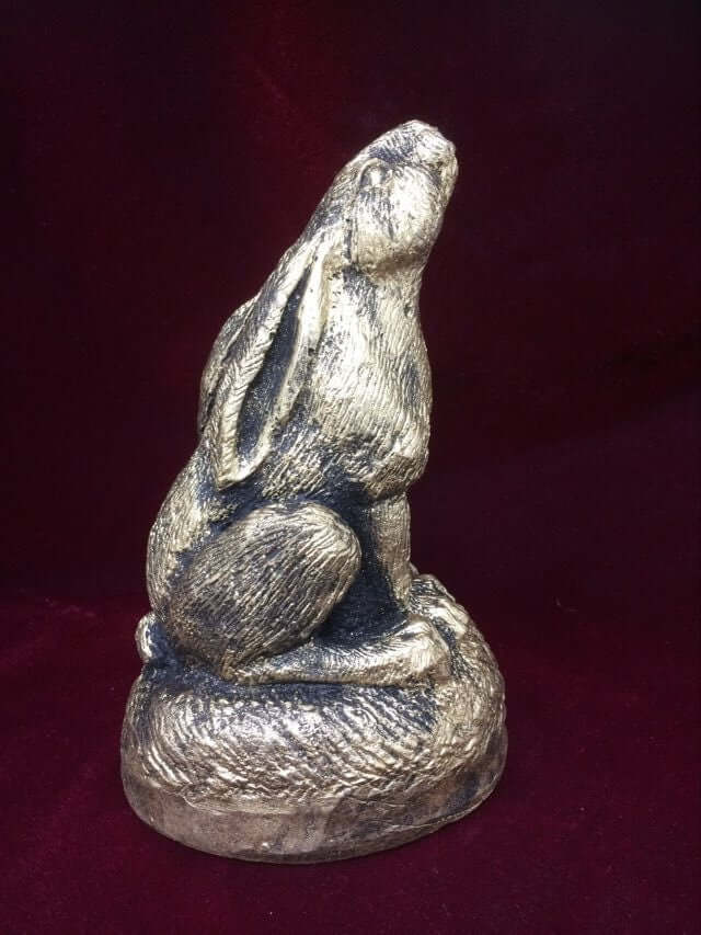 Antike Gold-Effekt Mond blickender Hase Pagan Statue Wicca Skulptur Ornament