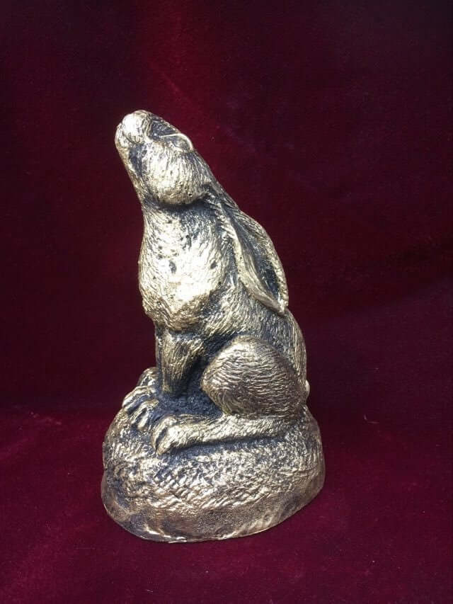 Antike Gold-Effekt Mond blickender Hase Pagan Statue Wicca Skulptur Ornament